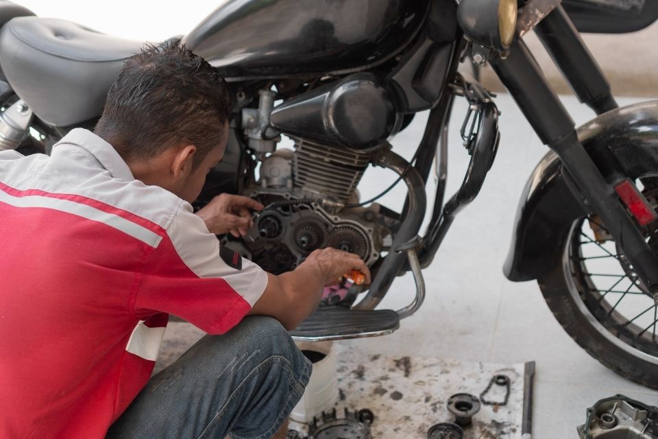 Motosiklet Tamirciliği Kalfalık Belgesi